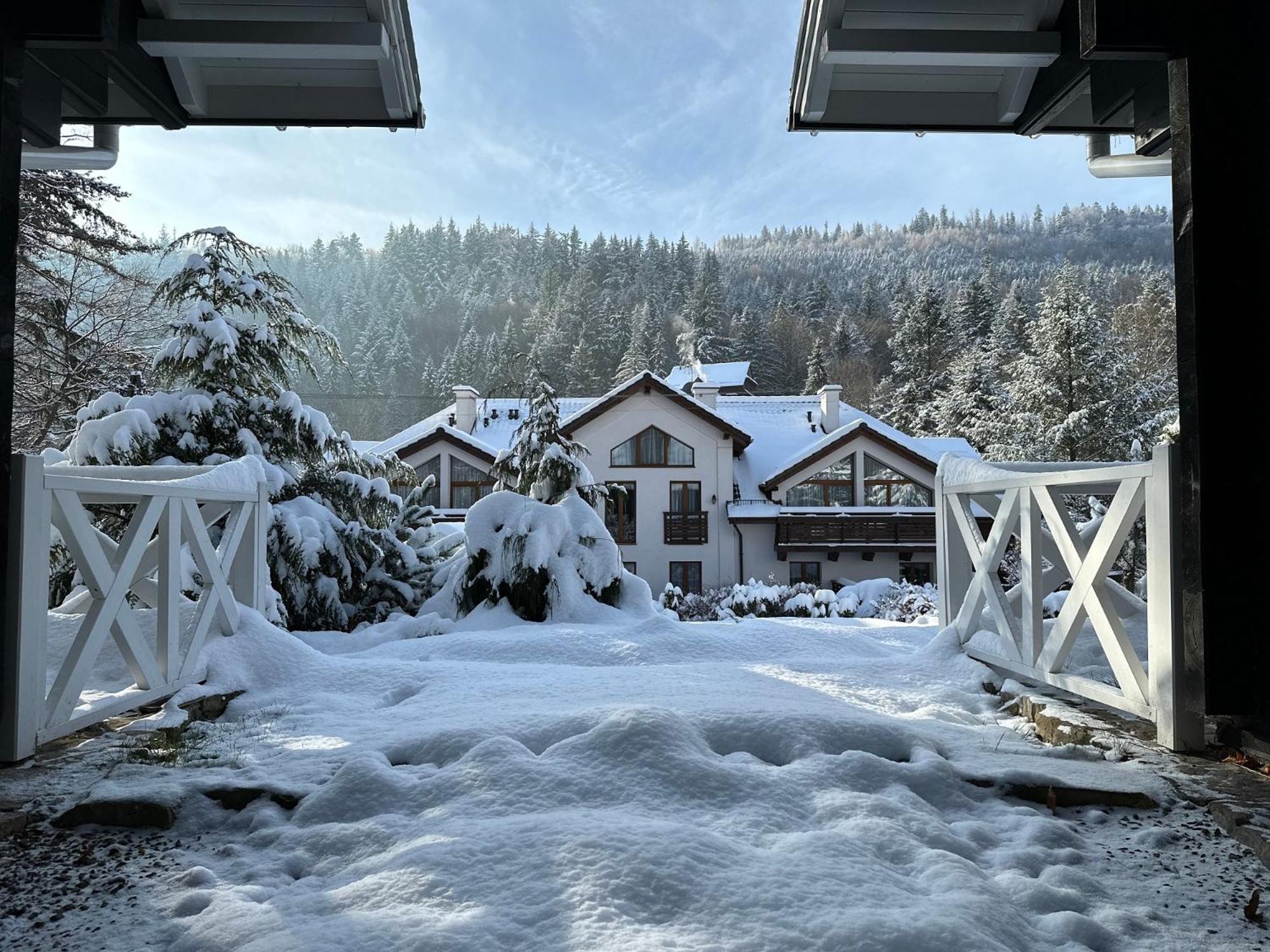 Gorska Legenda Apartamenty & Domki Щирк Экстерьер фото